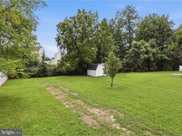 26 SOMERSET ST, La Plata, MD 20646