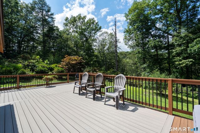 65 Cottage Street, Monroe, CT 06468