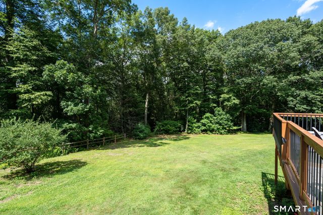 65 Cottage Street, Monroe, CT 06468
