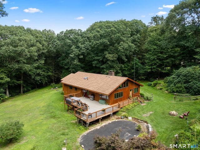 65 Cottage Street, Monroe, CT 06468