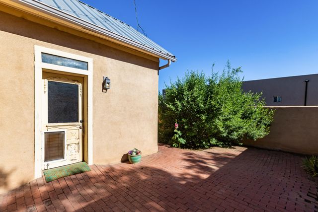 5110 Guadalupe Trail NW, Albuquerque, NM 87107