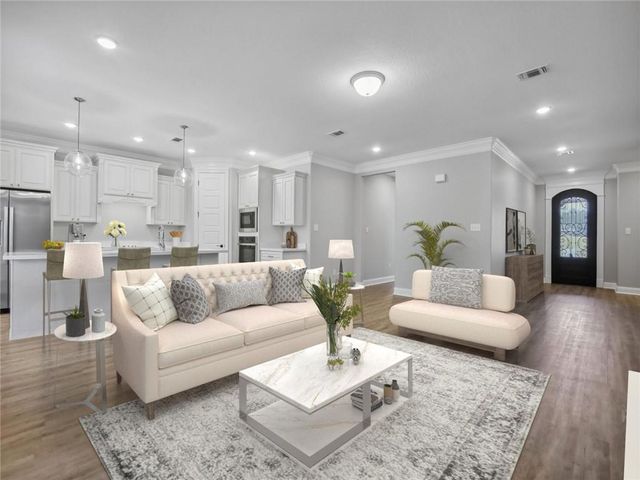 10294 Grady Lane, Mobile, AL 36695