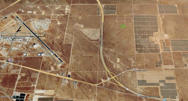 1700 E Douglas Ave, Mojave, CA 93501