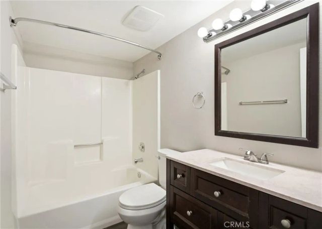 1541 Sunflower Court South, Palm Springs, CA 92262