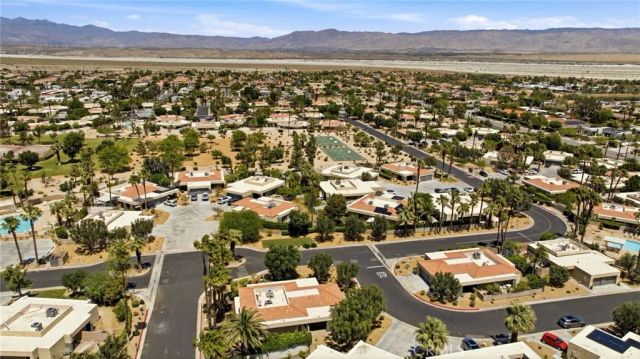 1541 Sunflower Court South, Palm Springs, CA 92262