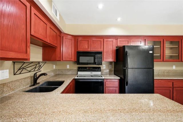 1541 Sunflower Court South, Palm Springs, CA 92262