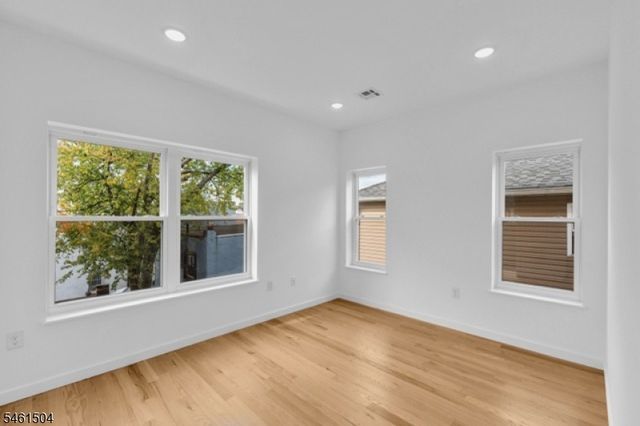713 South 11th St, Newark City, NJ 07103
