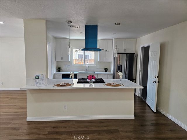 1072 Amber, Lake Elsinore, CA 92530
