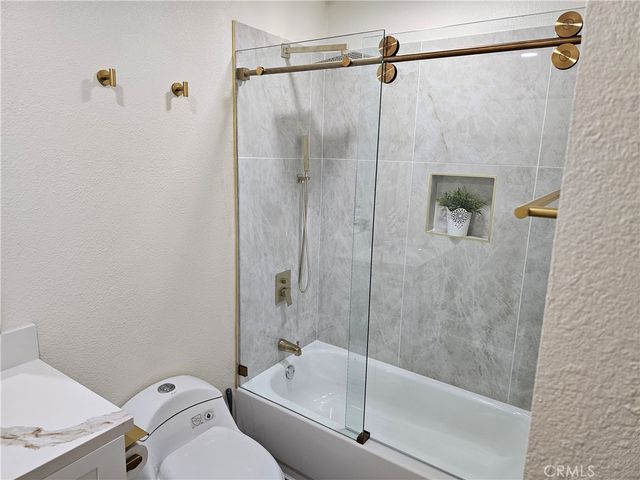 1072 Amber, Lake Elsinore, CA 92530