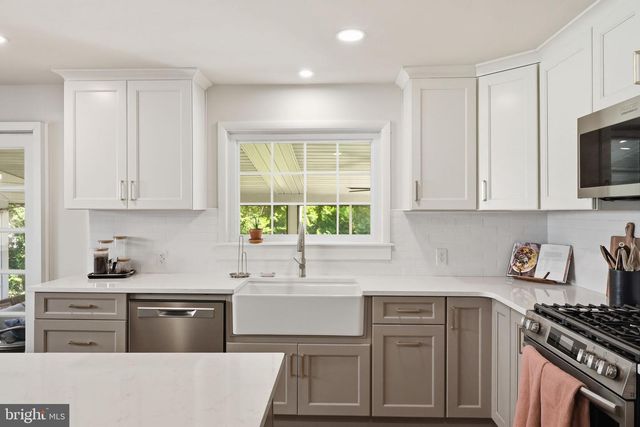 515 MELODY LN, Glenside, PA 19038
