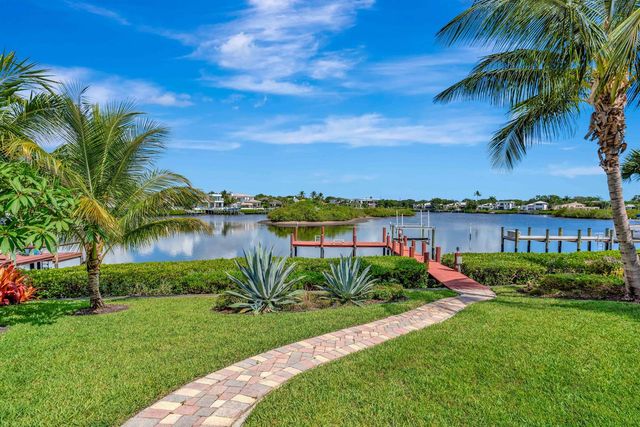 102 Victory Drive, Jupiter, FL 33477