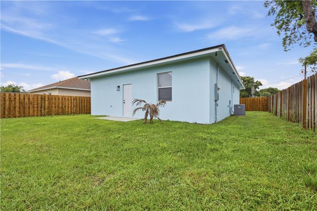 4248 26th Avenue, Vero Beach, FL 32967