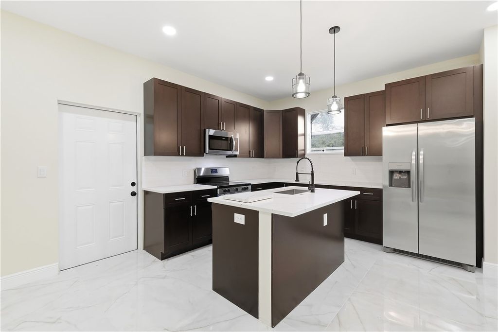 4248 26th Avenue, Vero Beach, FL 32967