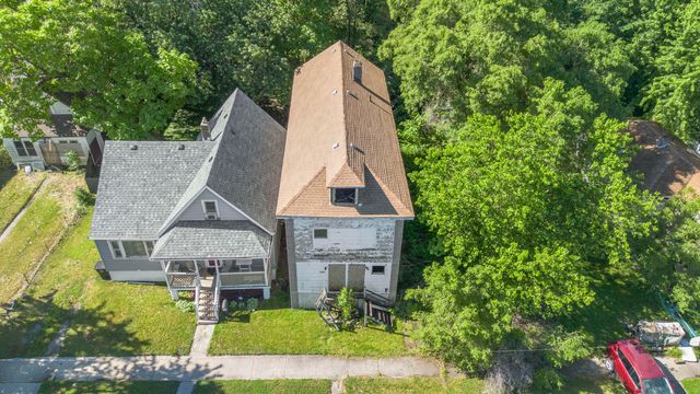 1241 W 17th Avenue, Gary, IN 46407