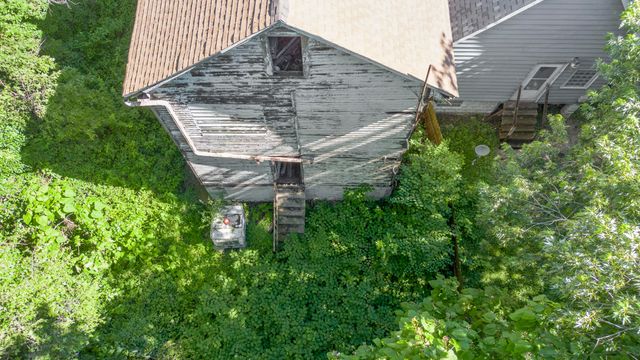 1241 W 17th Avenue, Gary, IN 46407