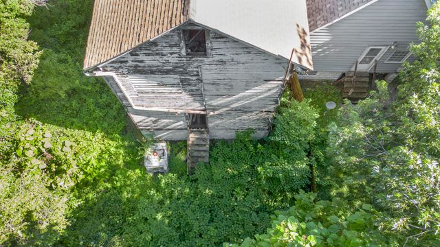 1241 W 17th Avenue, Gary, IN 46407