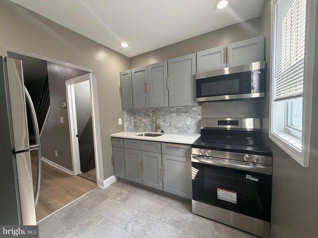 2262 N CLEVELAND ST, Philadelphia, PA 19132