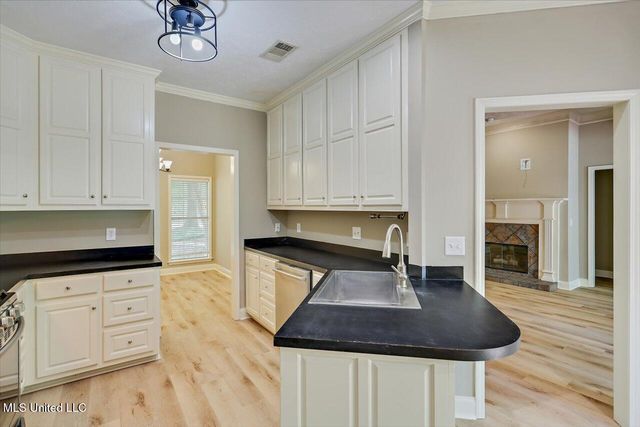 591 Brookstone Drive, Madison, MS 39110