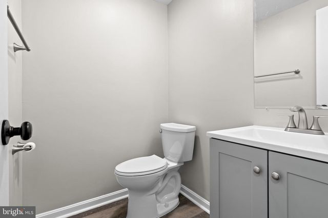4727 EXETER ST, Annandale, VA 22003
