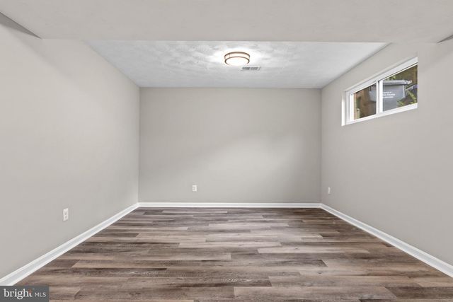 4727 EXETER ST, Annandale, VA 22003