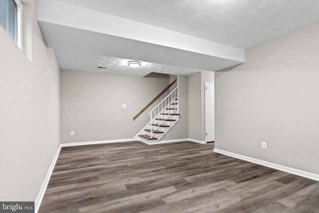 4727 EXETER ST, Annandale, VA 22003
