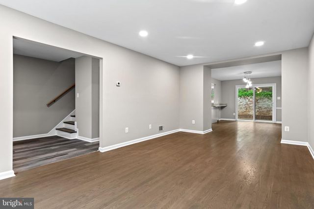 4727 EXETER ST, Annandale, VA 22003