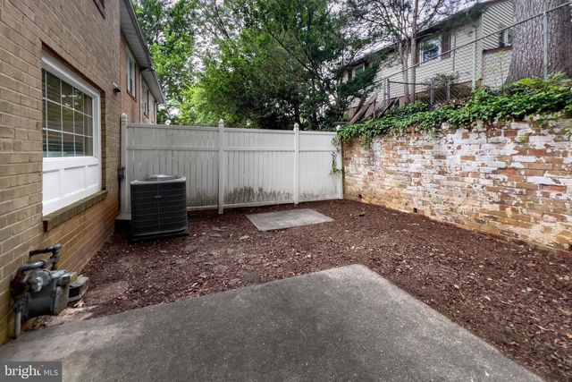 4727 EXETER ST, Annandale, VA 22003