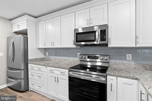 4727 EXETER ST, Annandale, VA 22003