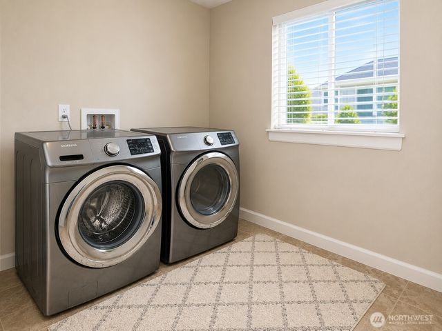 16305 25th Avenue Ct E, Tacoma, WA 98445