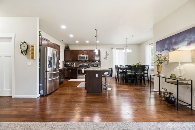 16305 25th Avenue Ct E, Tacoma, WA 98445