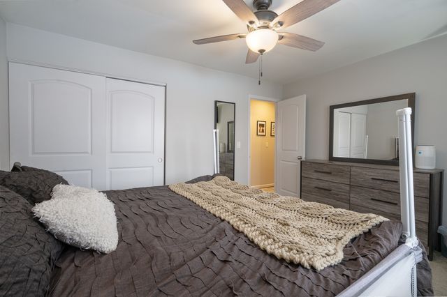 224 Kedvale Court, Bolingbrook, IL 60440