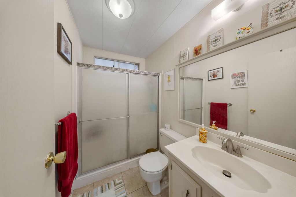 Image 19 of property listing at 3812 Maui Terrance, Modesto, CA 95355