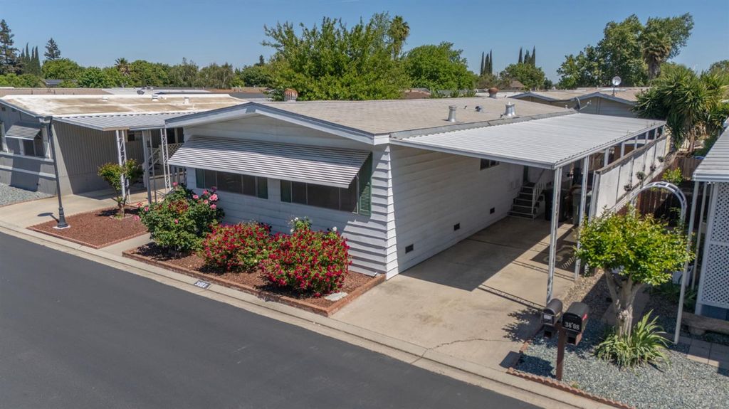 Image 7 of property listing at 3812 Maui Terrance, Modesto, CA 95355