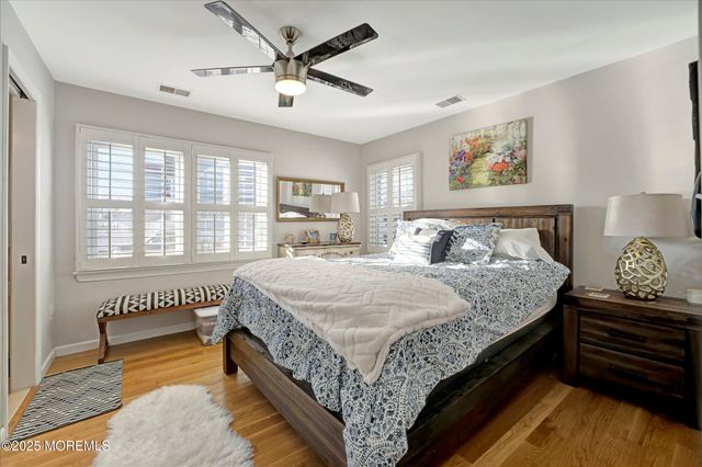 515 Stone Harbor Avenue WINTER, Ocean Gate, NJ 08740