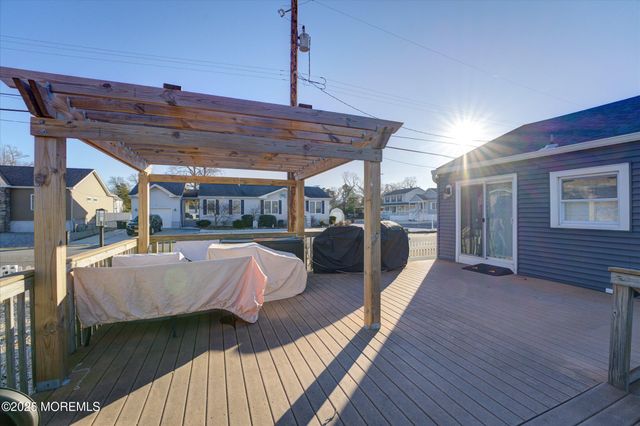 515 Stone Harbor Avenue WINTER, Ocean Gate, NJ 08740