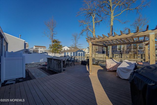 515 Stone Harbor Avenue WINTER, Ocean Gate, NJ 08740