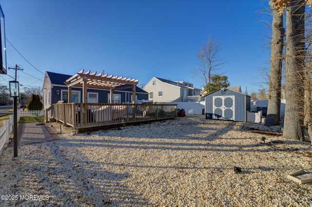 515 Stone Harbor Avenue WINTER, Ocean Gate, NJ 08740