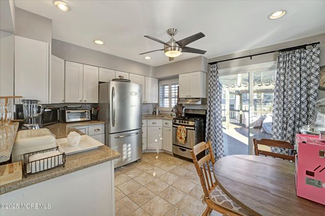 515 Stone Harbor Avenue WINTER, Ocean Gate, NJ 08740
