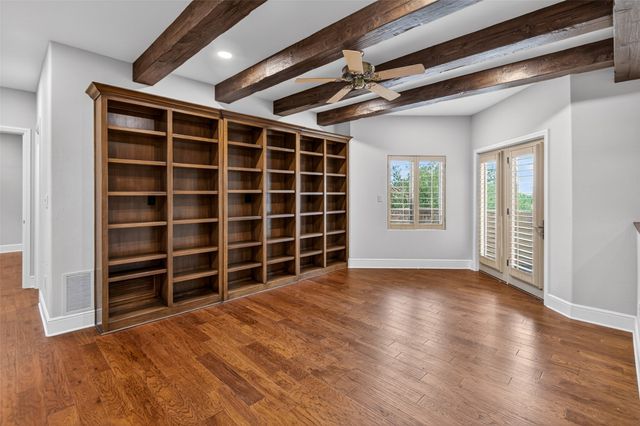 701 W Walcott Street, Pilot Point, TX 76258