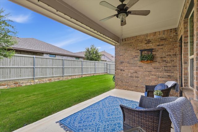 2424 Rooster Lane, Northlake, TX 76247