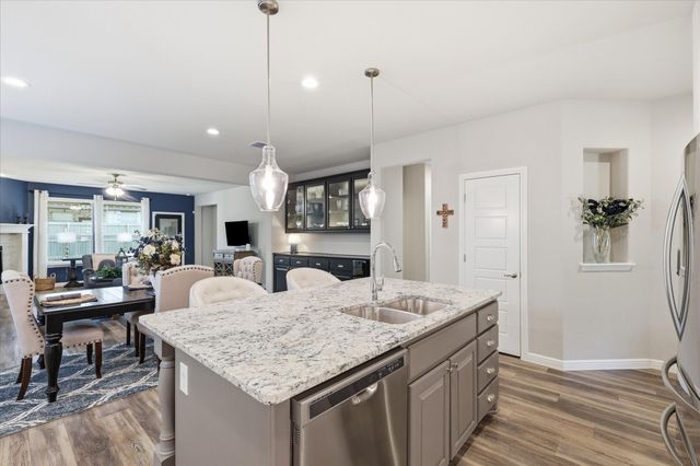 2424 Rooster Lane, Northlake, TX 76247