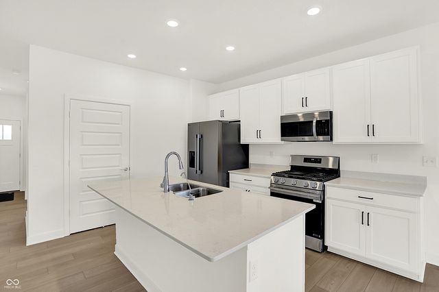5336 Foxley Park Lane, Avon, IN 46123