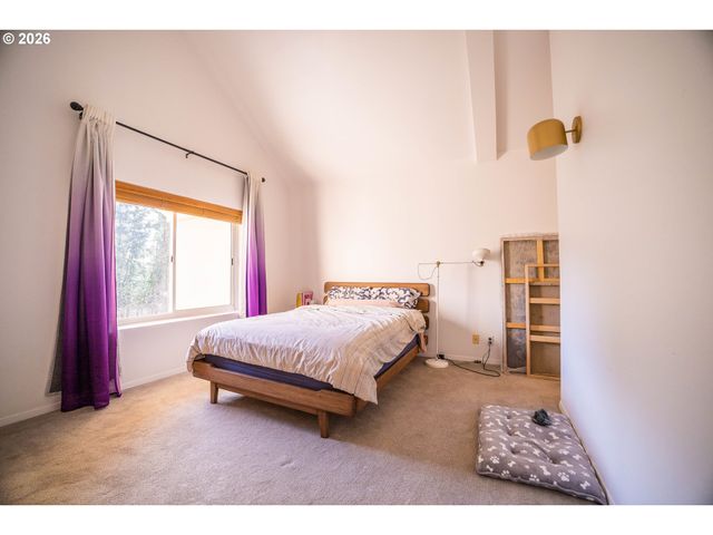 6605 W BURNSIDE St 153, Portland, OR 97210