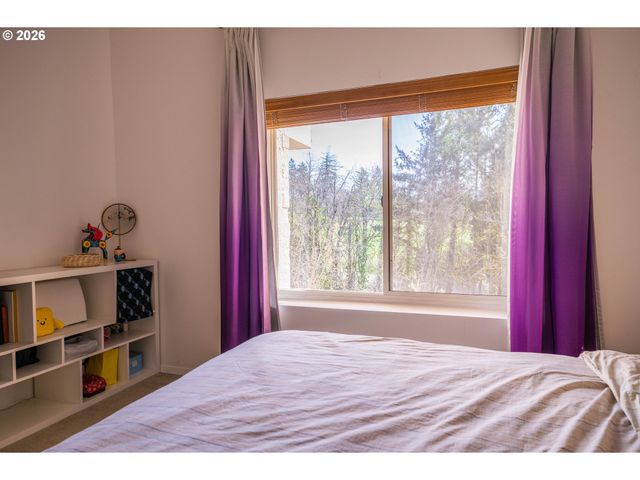 6605 W BURNSIDE St 153, Portland, OR 97210