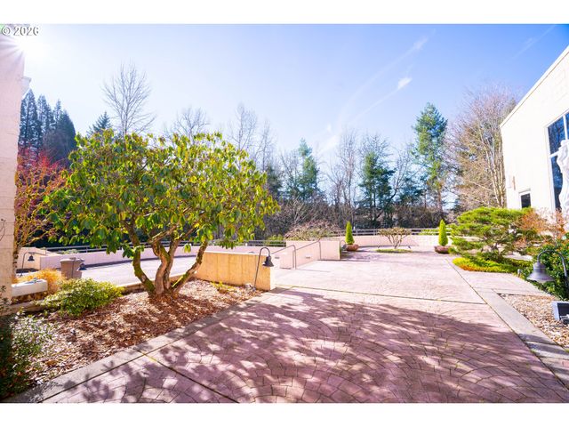 6605 W BURNSIDE St 153, Portland, OR 97210