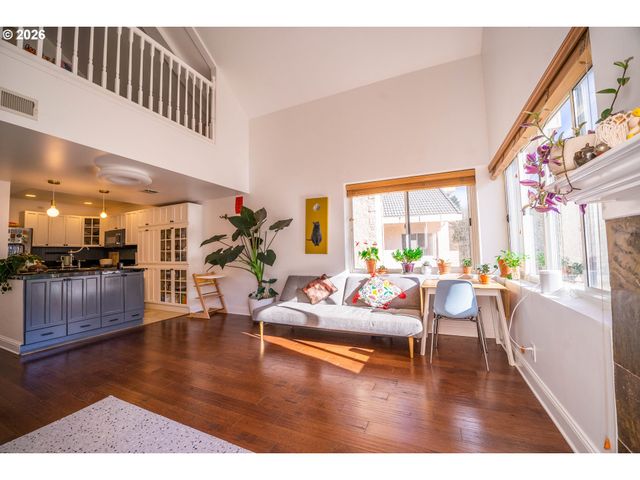 6605 W BURNSIDE St 153, Portland, OR 97210