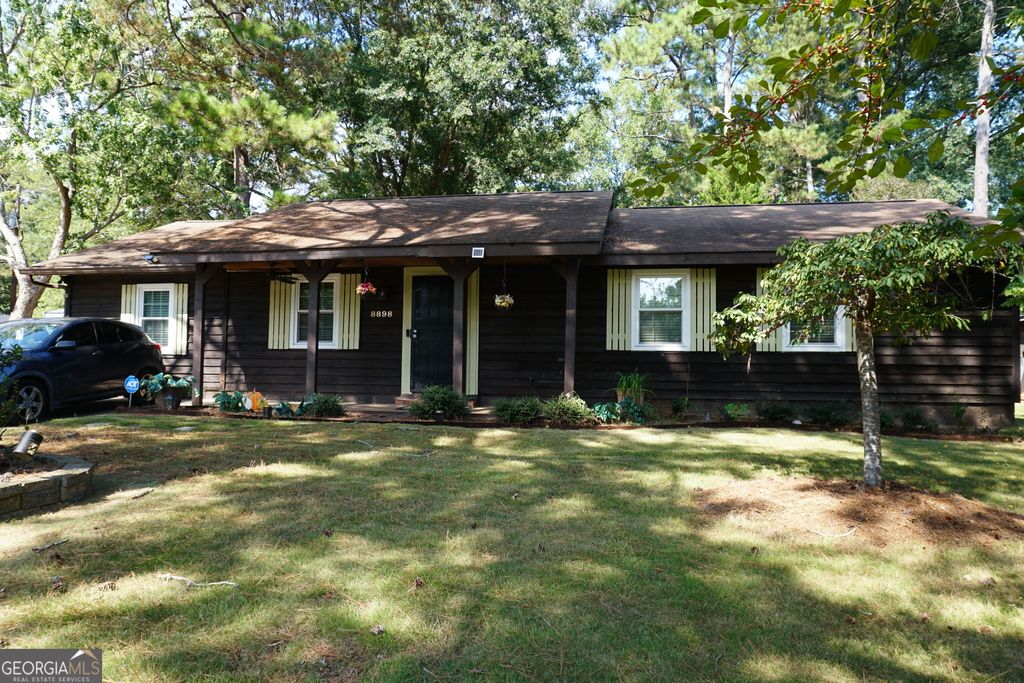 8898 Gatewood Cirlce, Jonesboro, GA 30238