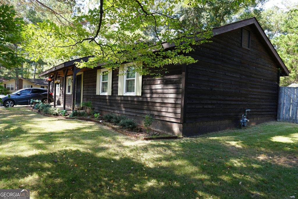 8898 Gatewood Cirlce, Jonesboro, GA 30238 — photo 4