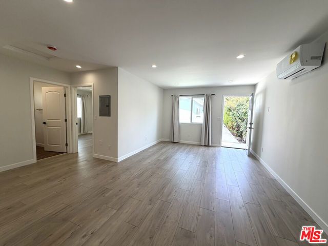 1165 Western Avenue, Glendale, CA 91201