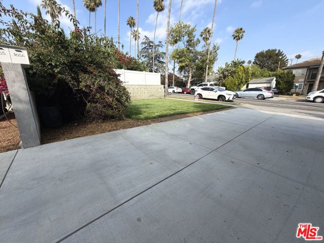 1165 Western Avenue, Glendale, CA 91201